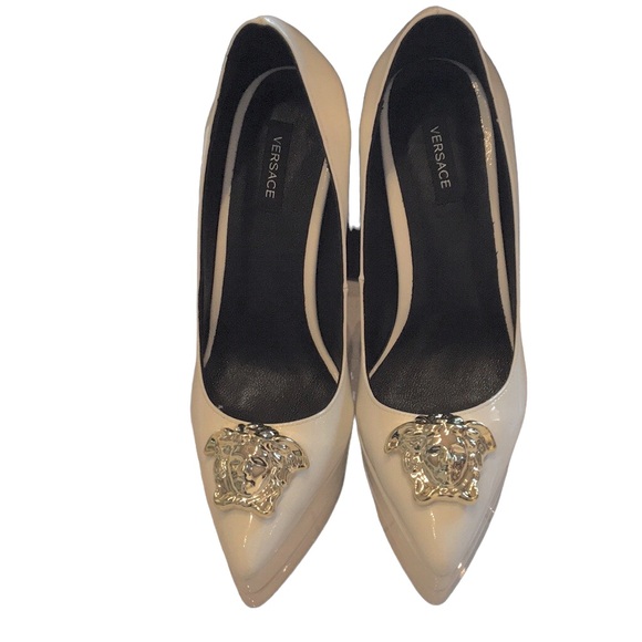 ‼️❤️🔥Versace Medusa Head Palazzo Platform Pump 👠 - Picture 8 of 12
